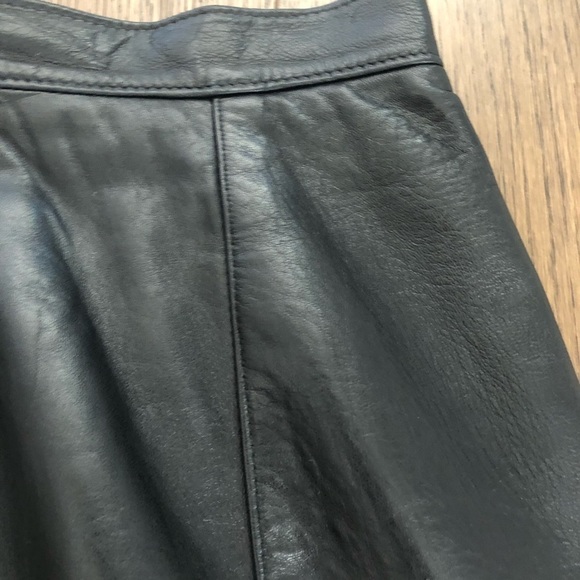 Genuine Leather Skirt​​ - Picture 2 of 9
